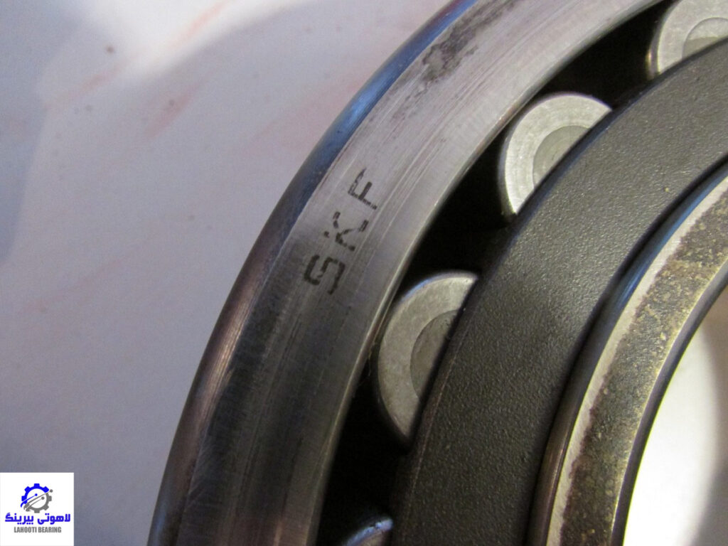 تفاوت بلبرینگ اصل و تقلبی؛ روشهای تشخیص قبل از خرید 3 کیفیت حکاکی روی بلبرینگ